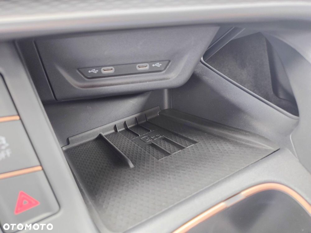 Cupra Terramar 1.5 eTSI mHEV DSG - 38