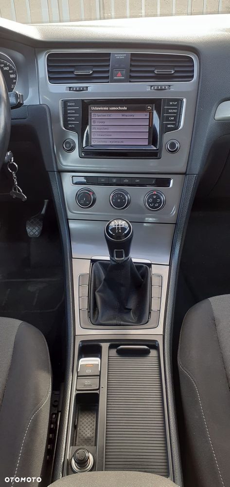 Volkswagen Golf 1.6 TDI Trendline - 12