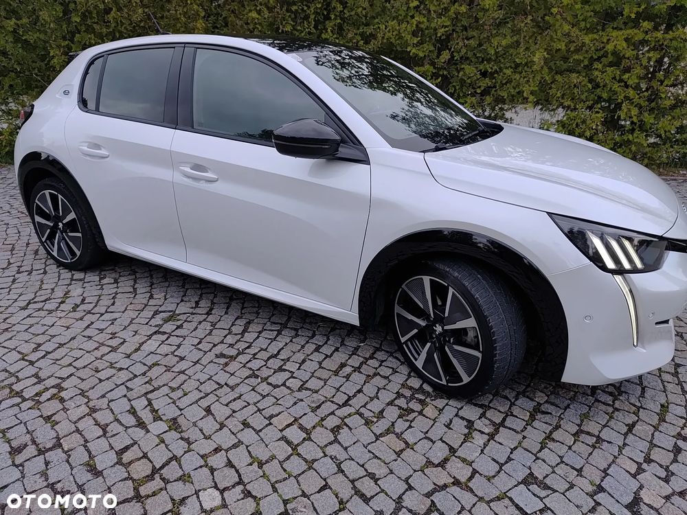 Peugeot 208 Elektromotor 136 GT Pack - 4