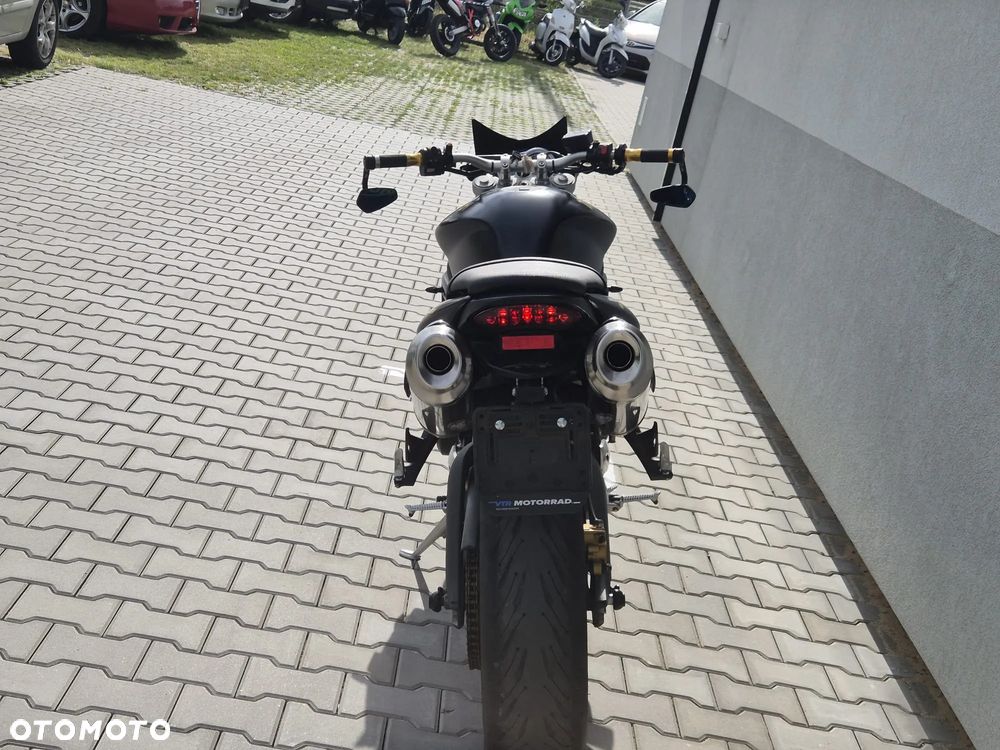 Triumph Speed Triple - 7