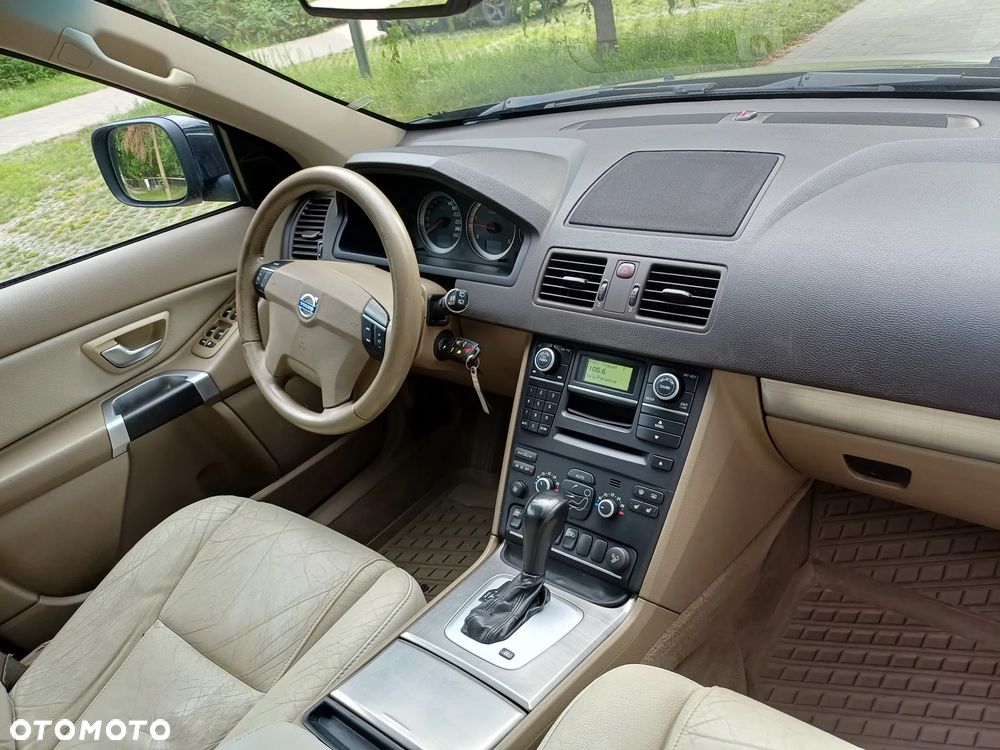 Volvo XC 90 D5 AWD Executive - 9