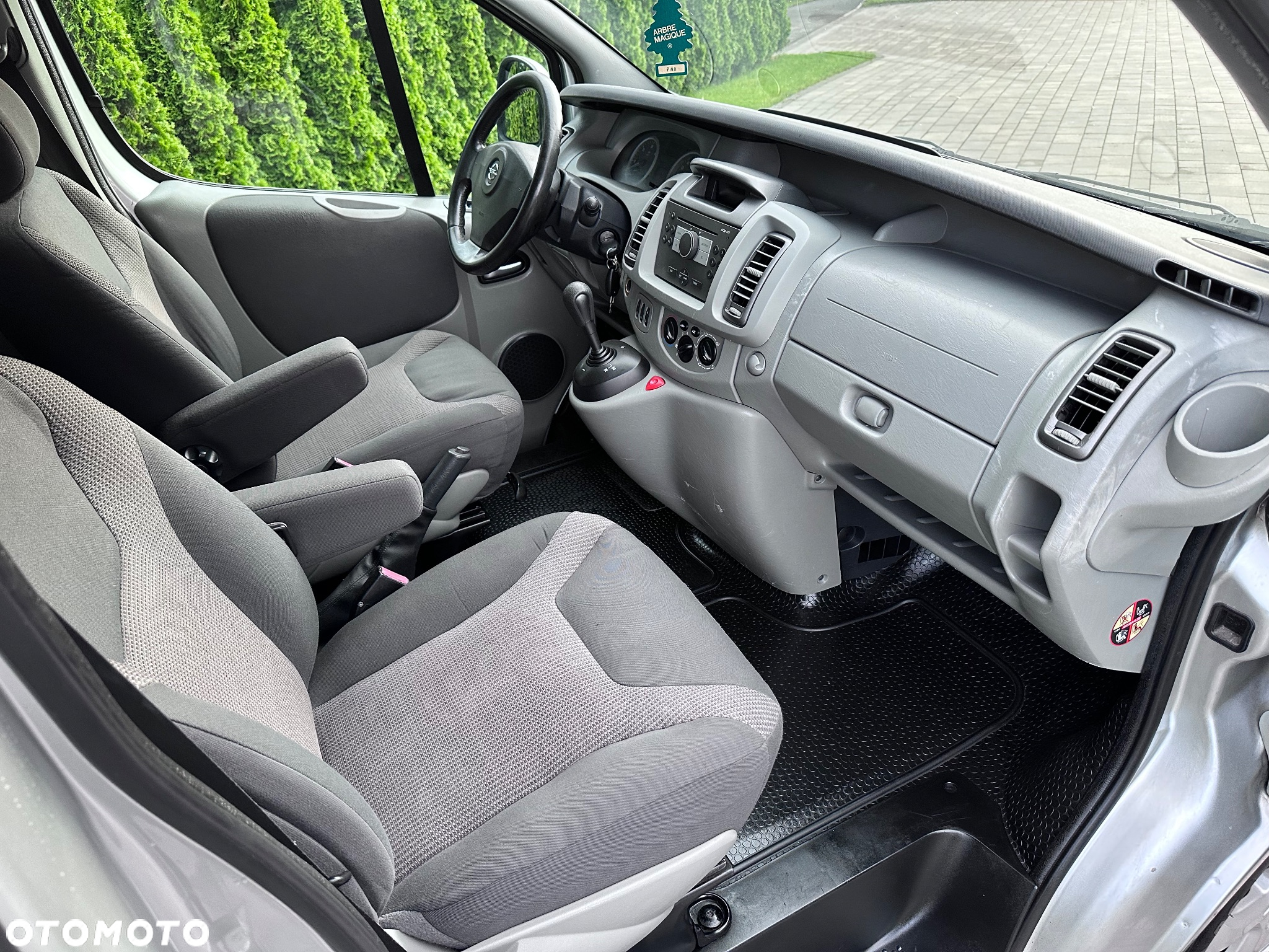 Opel Vivaro 2.5 CDTI L1H1 (Tecshift) Easytronic Life Cosmo - 21