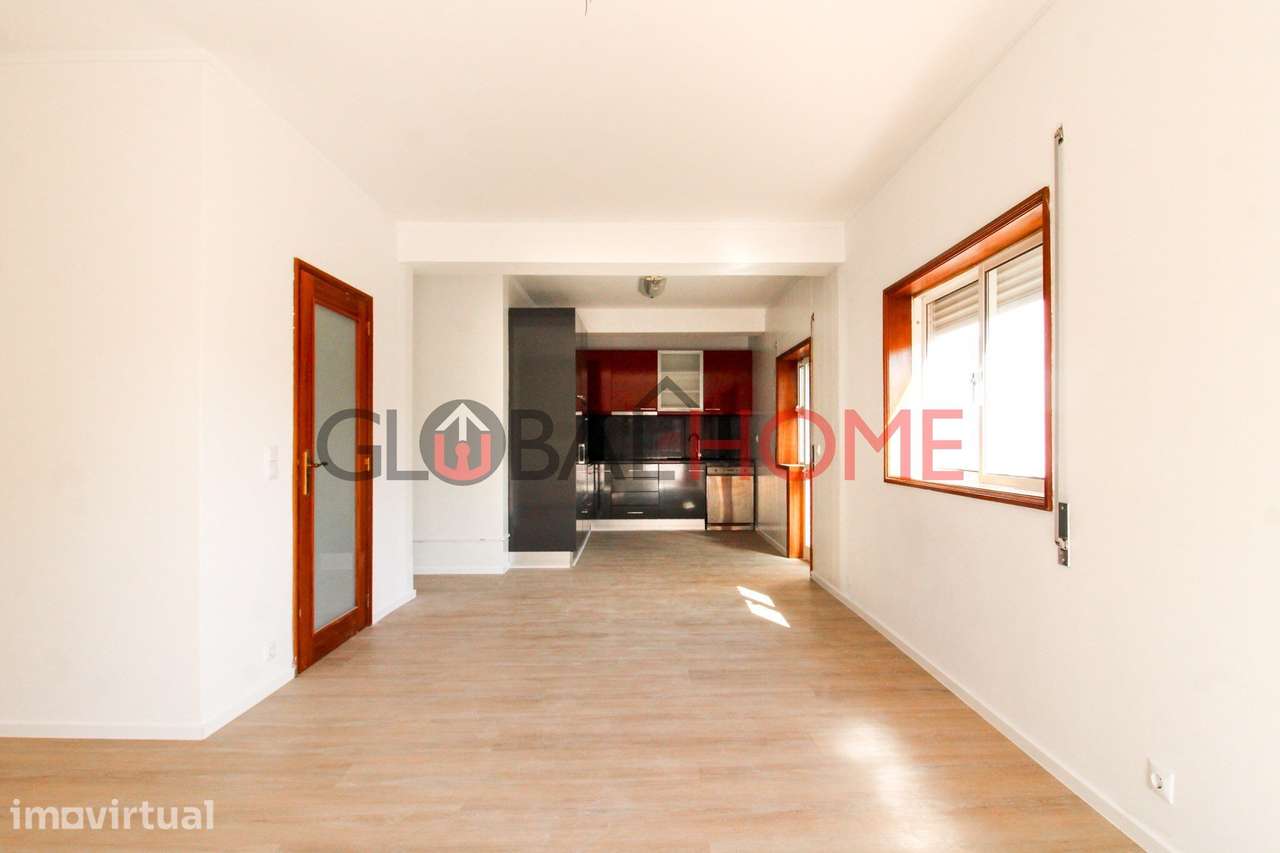 Apartamento T2 Renovado em Baguim do Monte - Grande imagem: 3/34