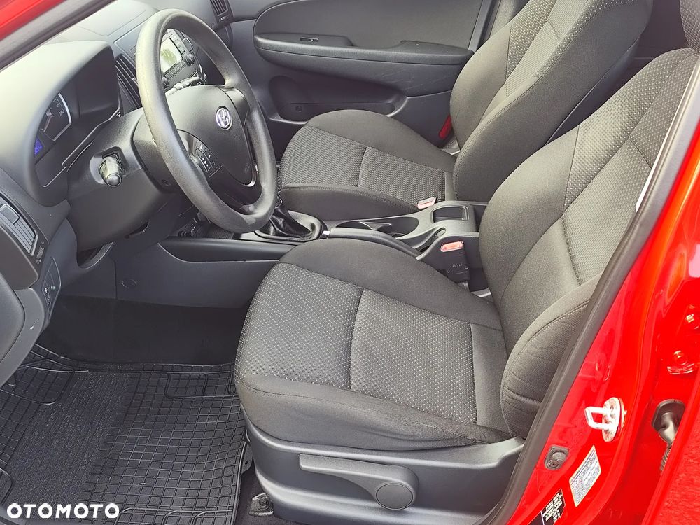 Hyundai i30 1.4 Classic - 21
