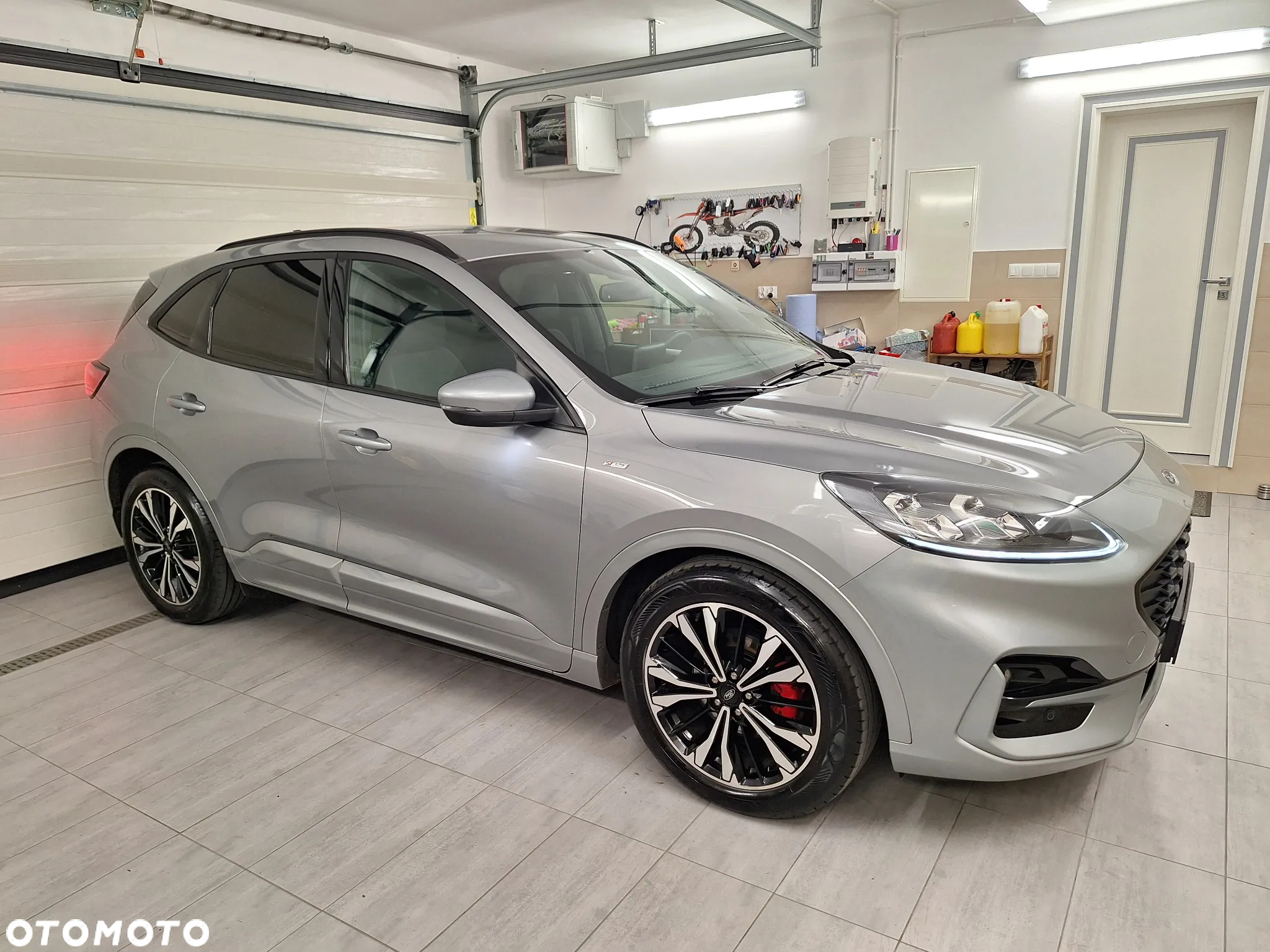 Ford Kuga 2.0 EcoBlue Hybrid ST-LINE X - 14