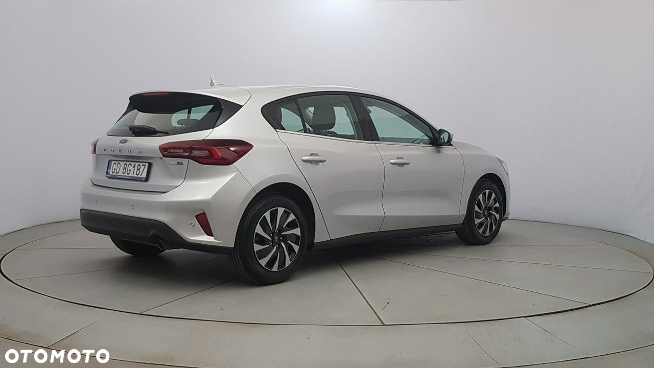 Ford Focus - 7