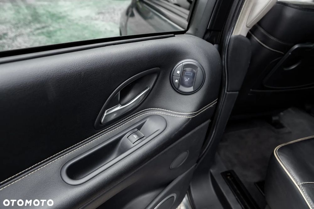 Renault Espace TCe 170 Paris - 28