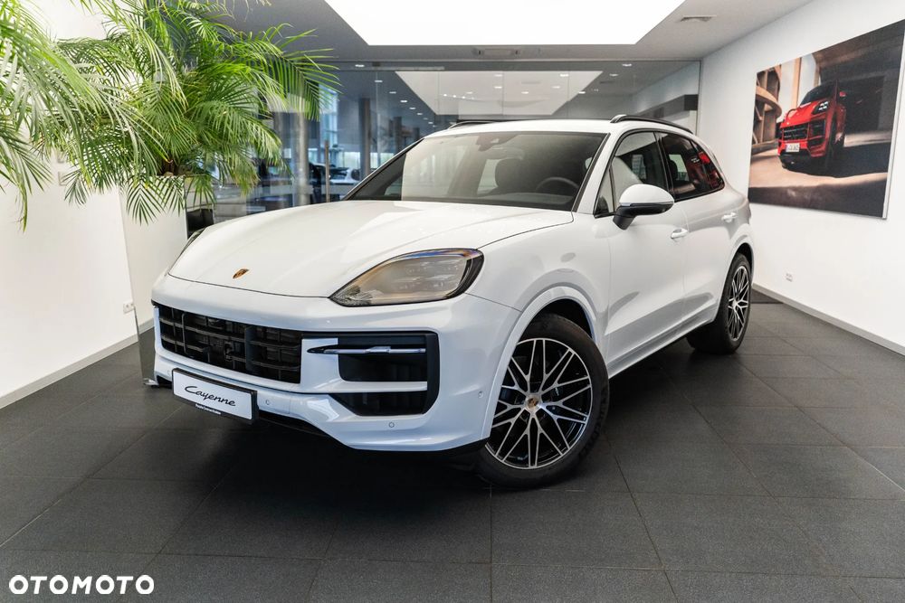Porsche Cayenne - 1