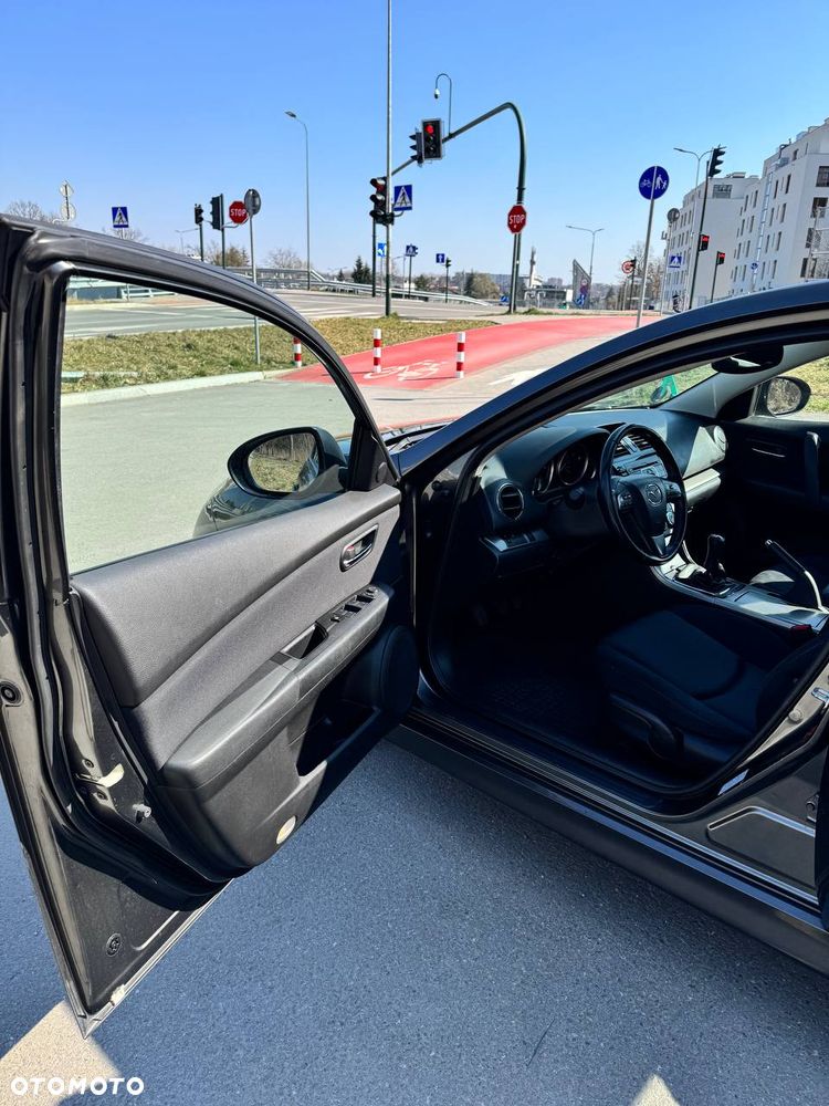 Mazda 6 - 12