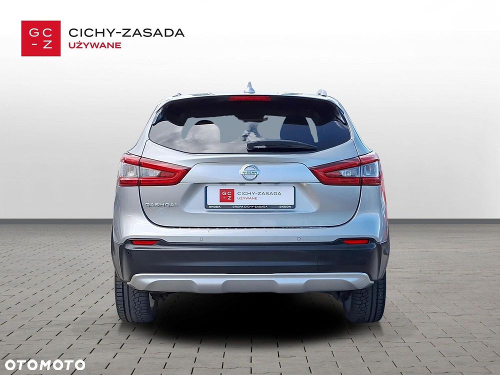 Nissan Qashqai - 4