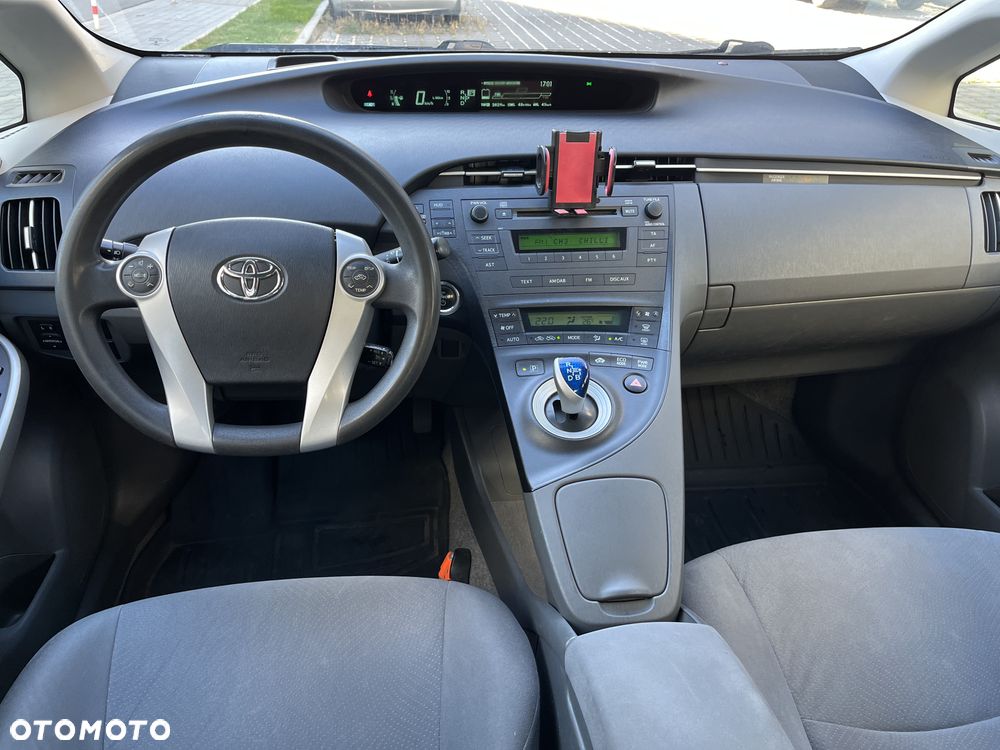 Toyota Prius - 6