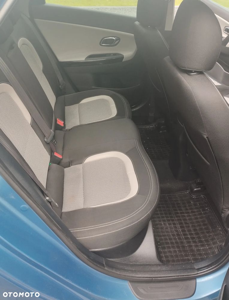 Kia Ceed 1.6 CRDi Business Line - 10