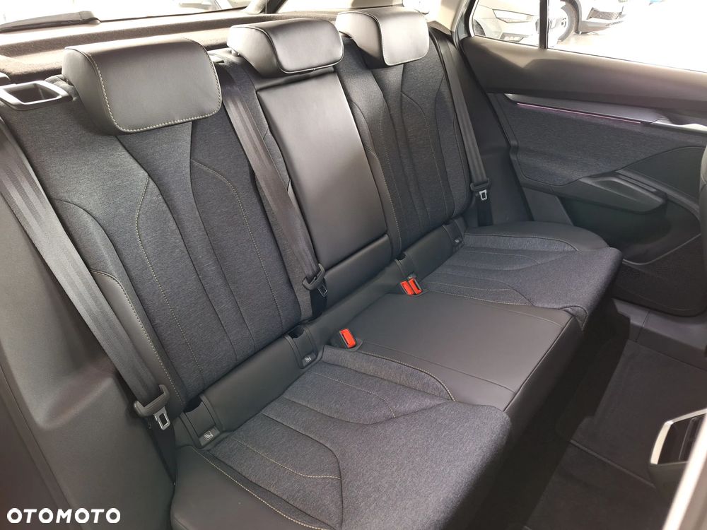 Skoda Elroq 50 55kWh - 18