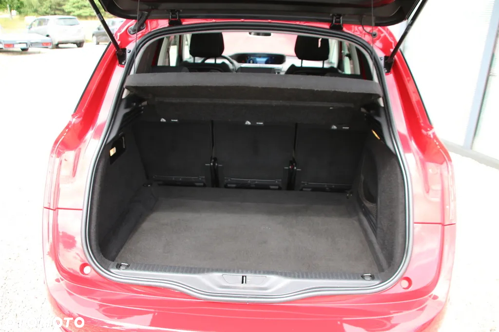 Citroën C4 Picasso BlueHDi 120 Exclusive - 29
