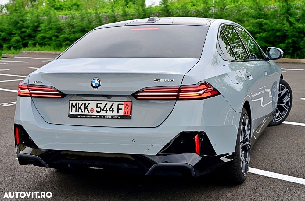 BMW Seria 5 520d AT MHEV - 17
