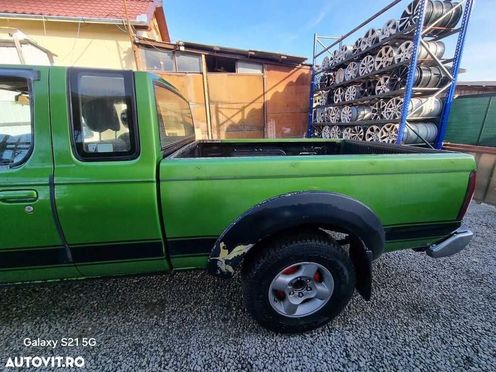 Bena Nissan Navara D22 1998 - 2004 Verde (1347) - 3