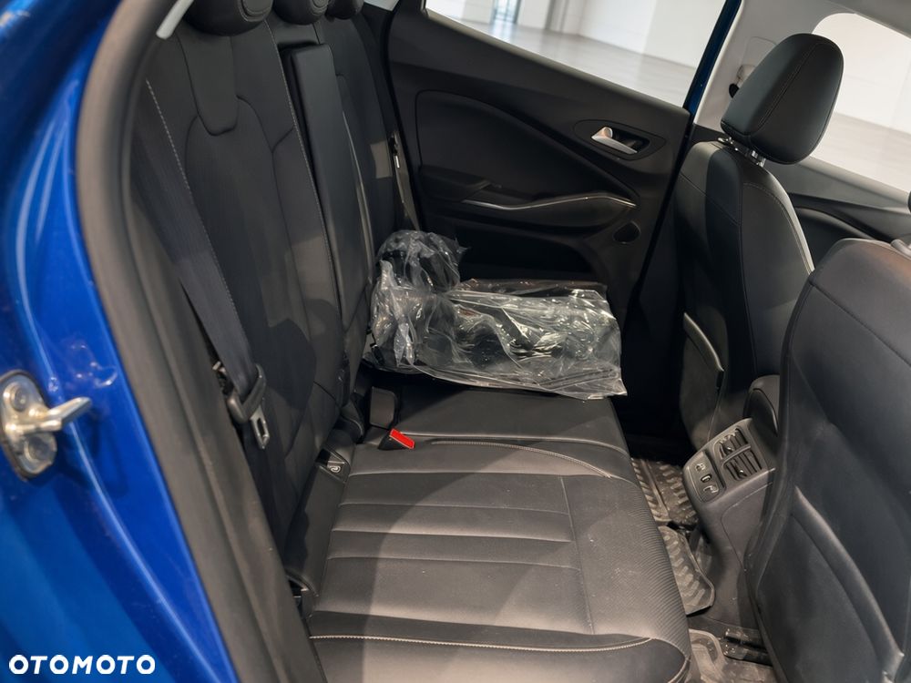 Opel Grandland X 1.6 Start/Stop Automatik INNOVATION - 8