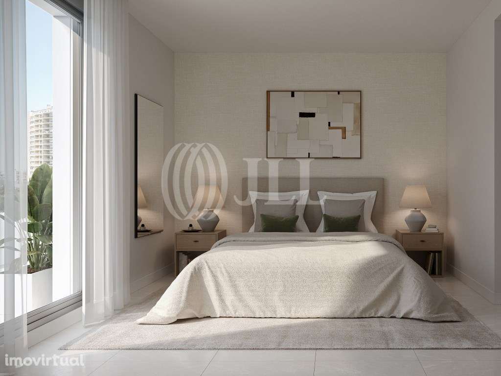 Apartamento T1, novo, no Ribamar, com piscina e estacionamento, em ... - Grande imagem: 2/43