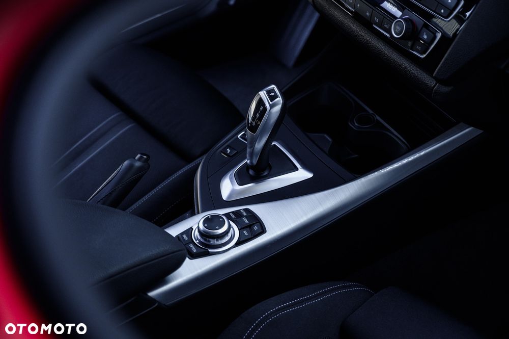 BMW Seria 1 118d - 31