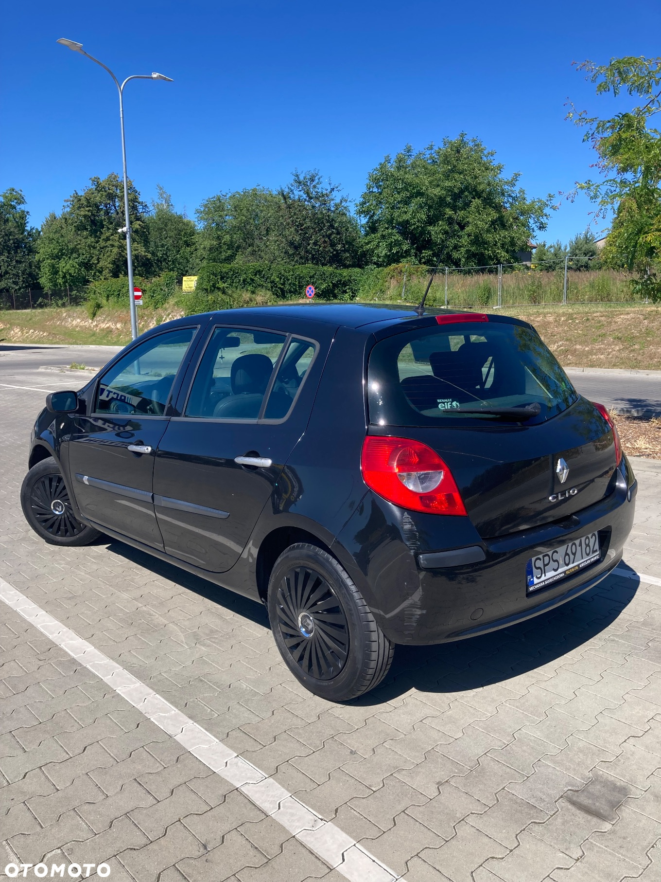 Renault Clio 1.2 16V Authentique - 7
