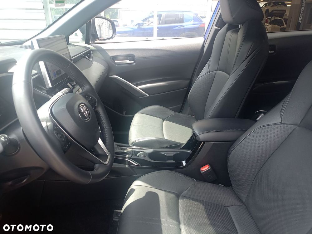 Toyota Corolla Cross 2.0 Hybrid Premiere Edition - 12
