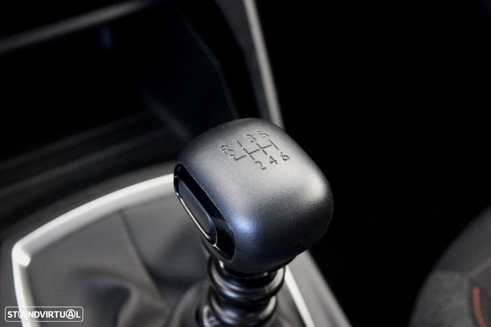 Peugeot 208 1.5 BlueHDi Active Pack - 28