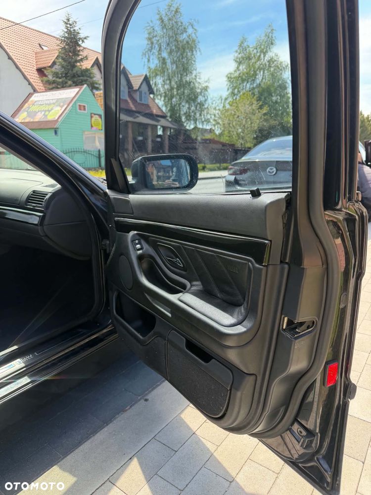 BMW Seria 7 740i - 20