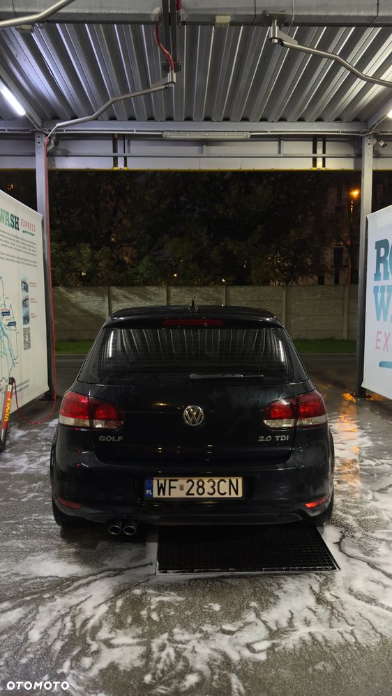 Volkswagen Golf 2.0 TDI Highline - 5