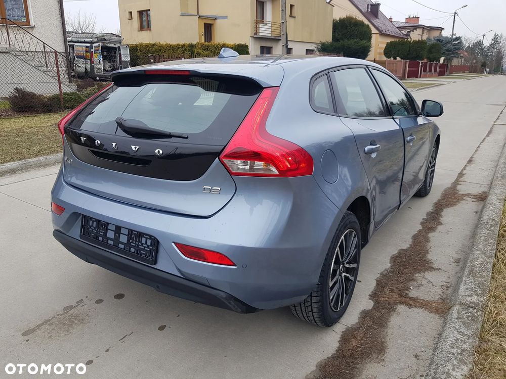 Volvo V40 D2 Geartronic Momentum - 7