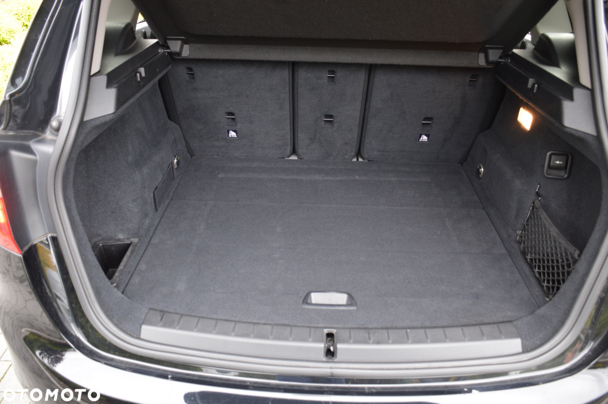 BMW Seria 2 216d Active Tourer - 33