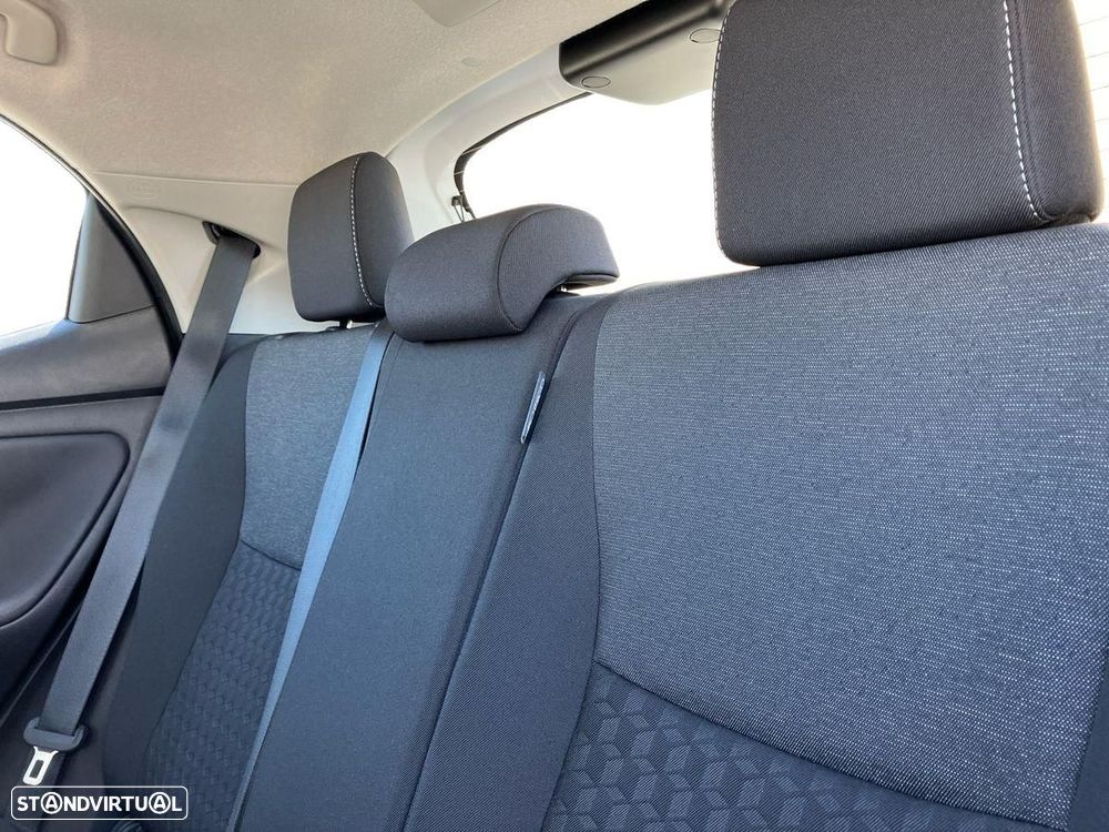 Toyota Yaris 1.5 HDF Comfort Plus - 11