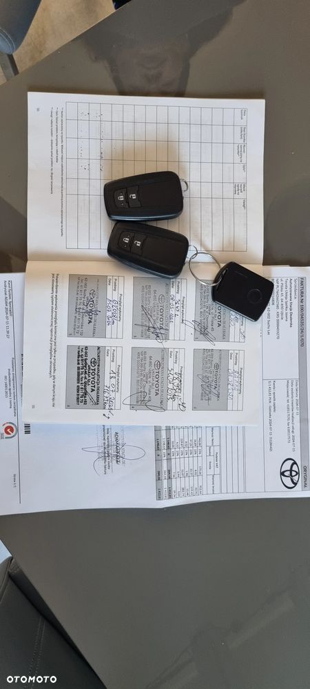 Toyota Corolla 1.8 Hybrid Selection - 16