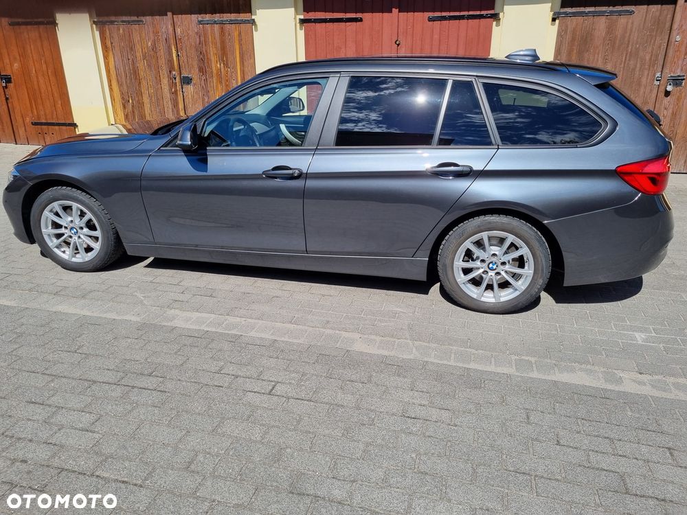 BMW Seria 3 320d Edition Luxury Line Purity - 1