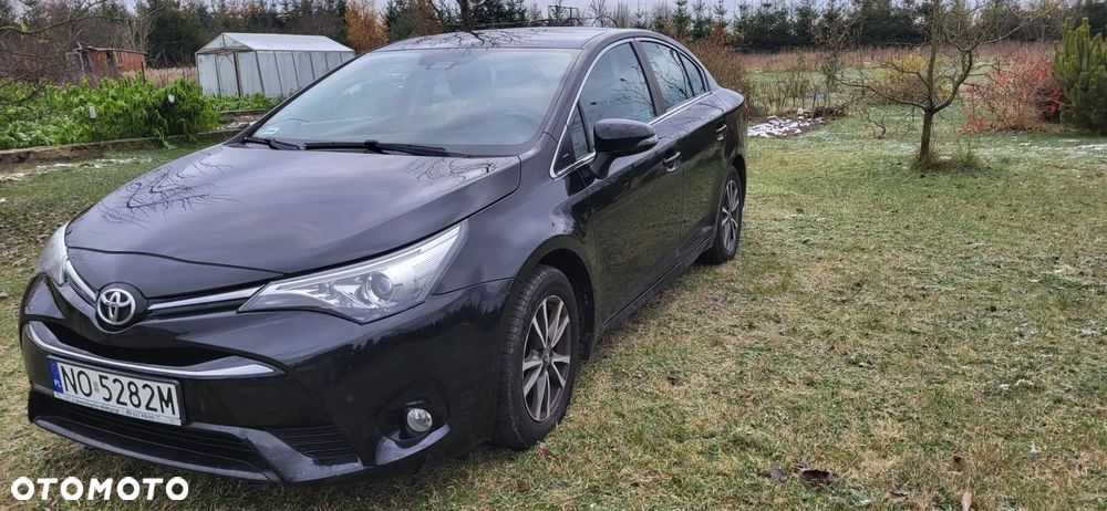 Toyota Avensis 1.8 Premium - 2