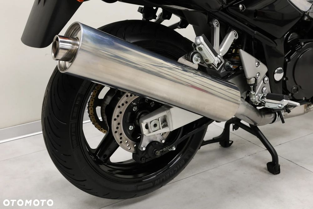 Suzuki Bandit - 37
