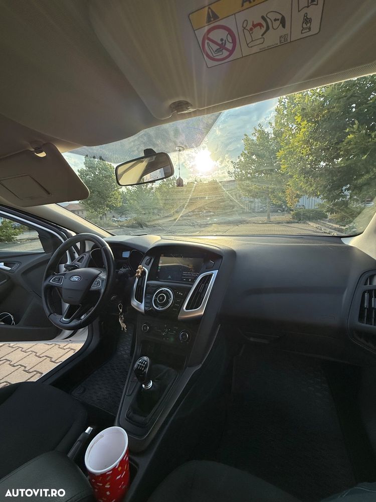 Ford Focus 1.5 TDCi Titanium - 11