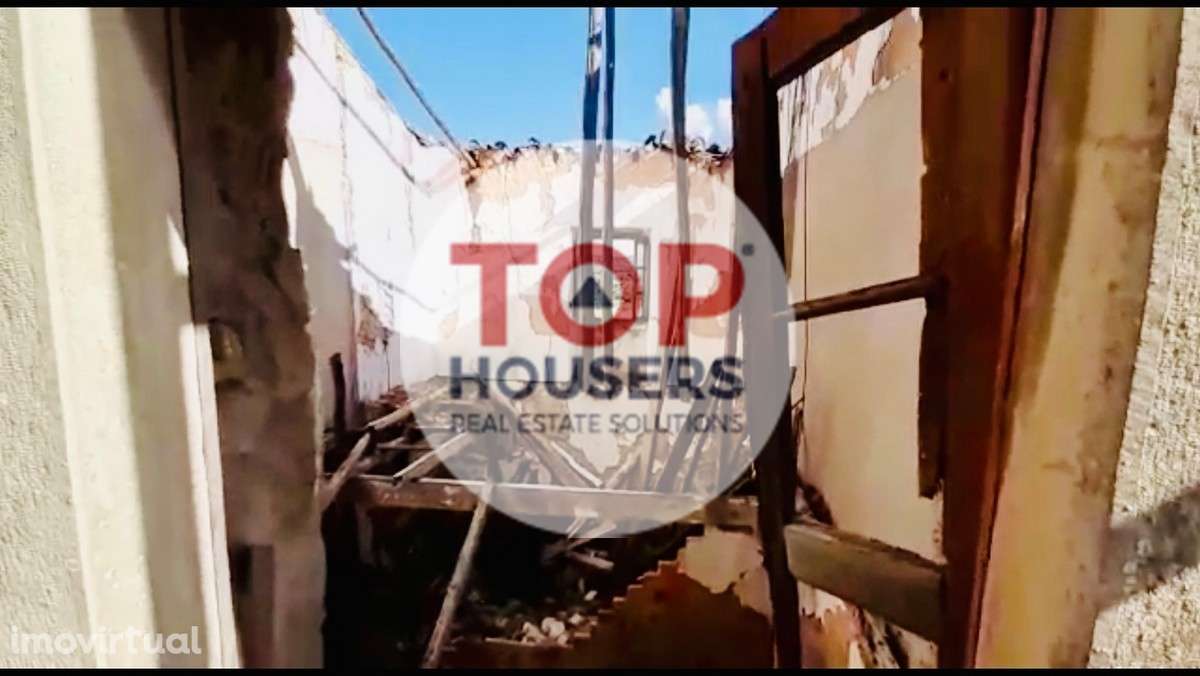 Terreno com Ruína e Projecto Aprovado - Loulé - Grande imagem: 4/6