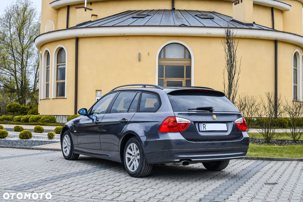 BMW Seria 3 - 2