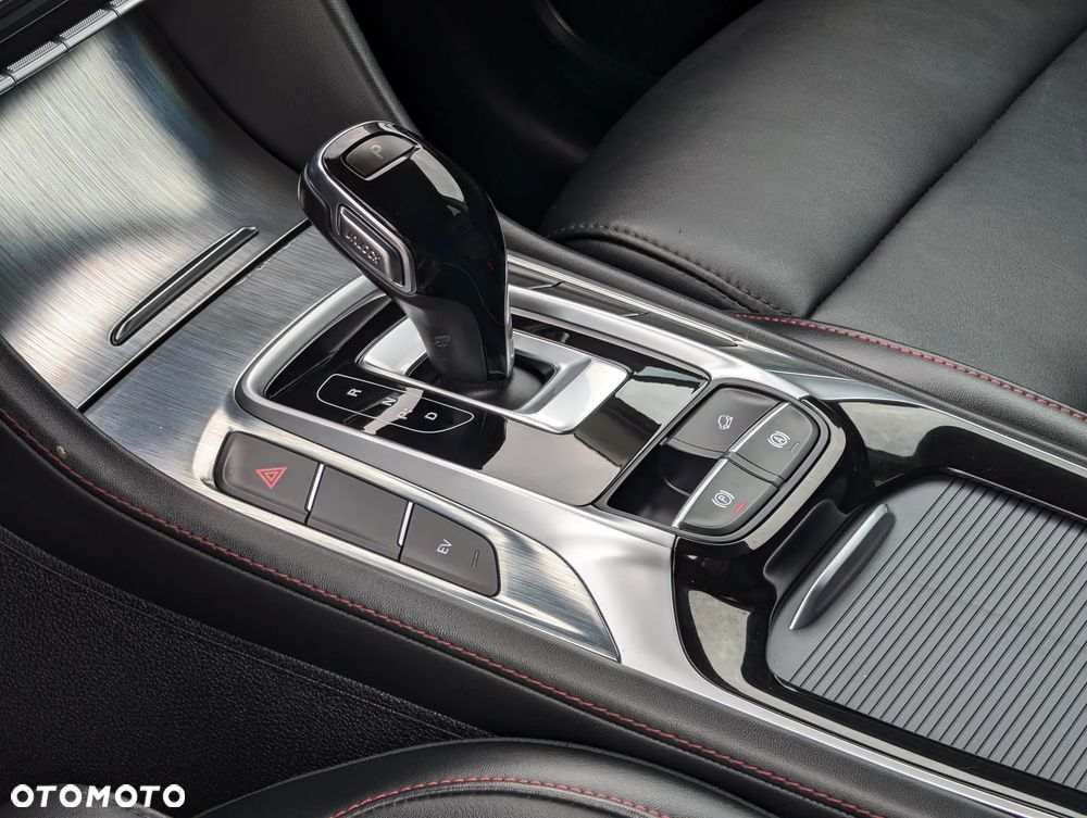 MG HS PHEV 1.5T-GDI Comfort - 32