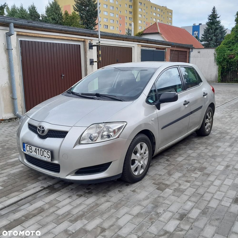 Toyota Auris - 5