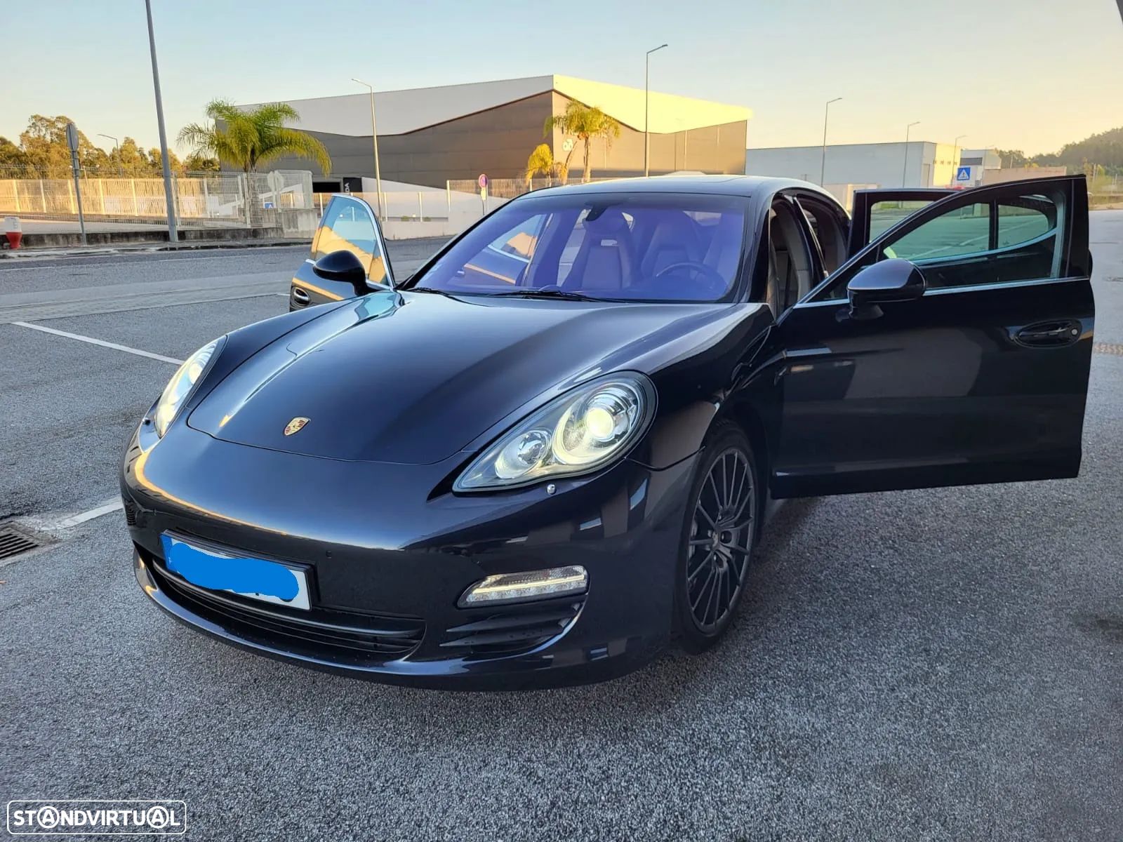 Porsche Panamera S Hybrid - 1