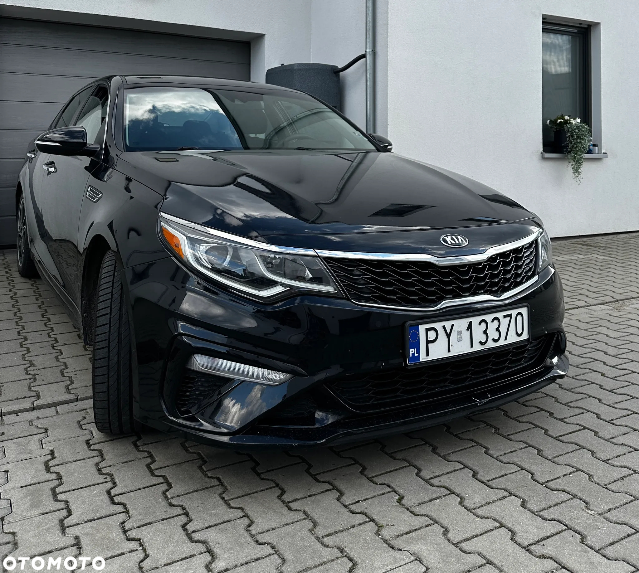 Kia Optima - 8