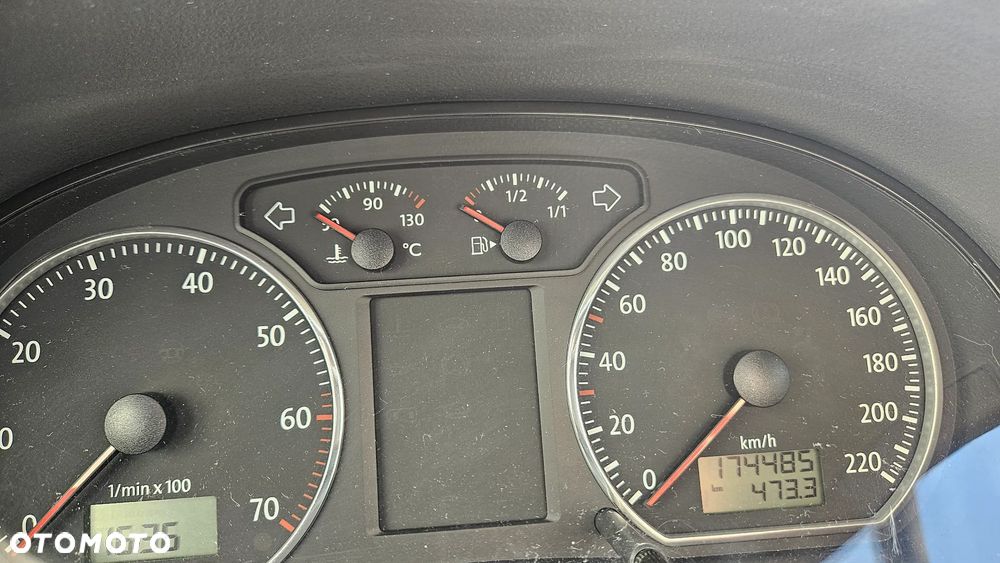 Volkswagen Polo 1.4 Comfortline - 6