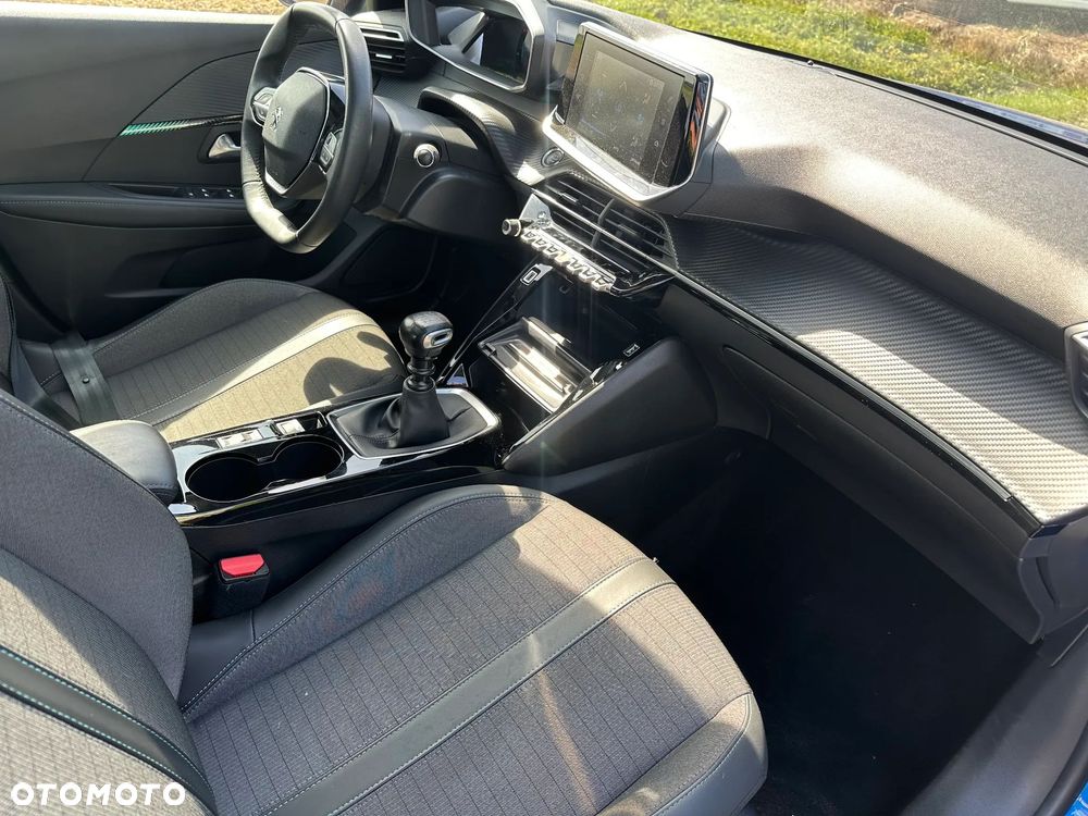 Peugeot 208 TURBO 100 Business - 10