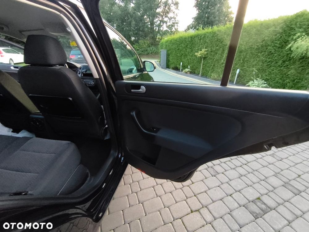 Volkswagen Golf Plus 1.6 Comfortline - 12