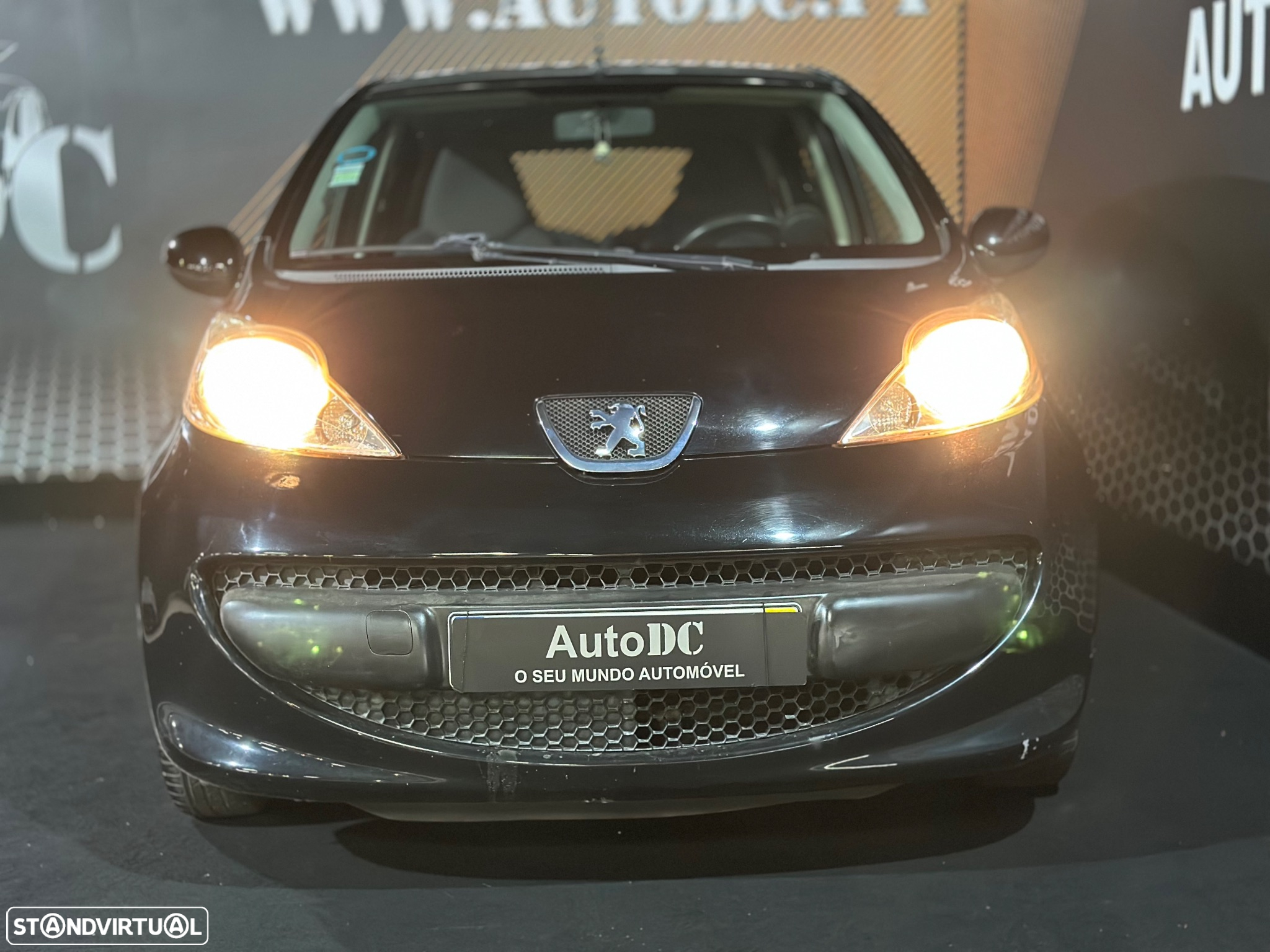 Peugeot 107 1.0 Urban - 4