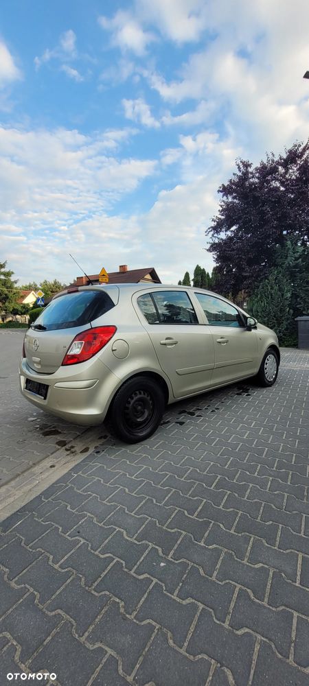 Opel Corsa - 13