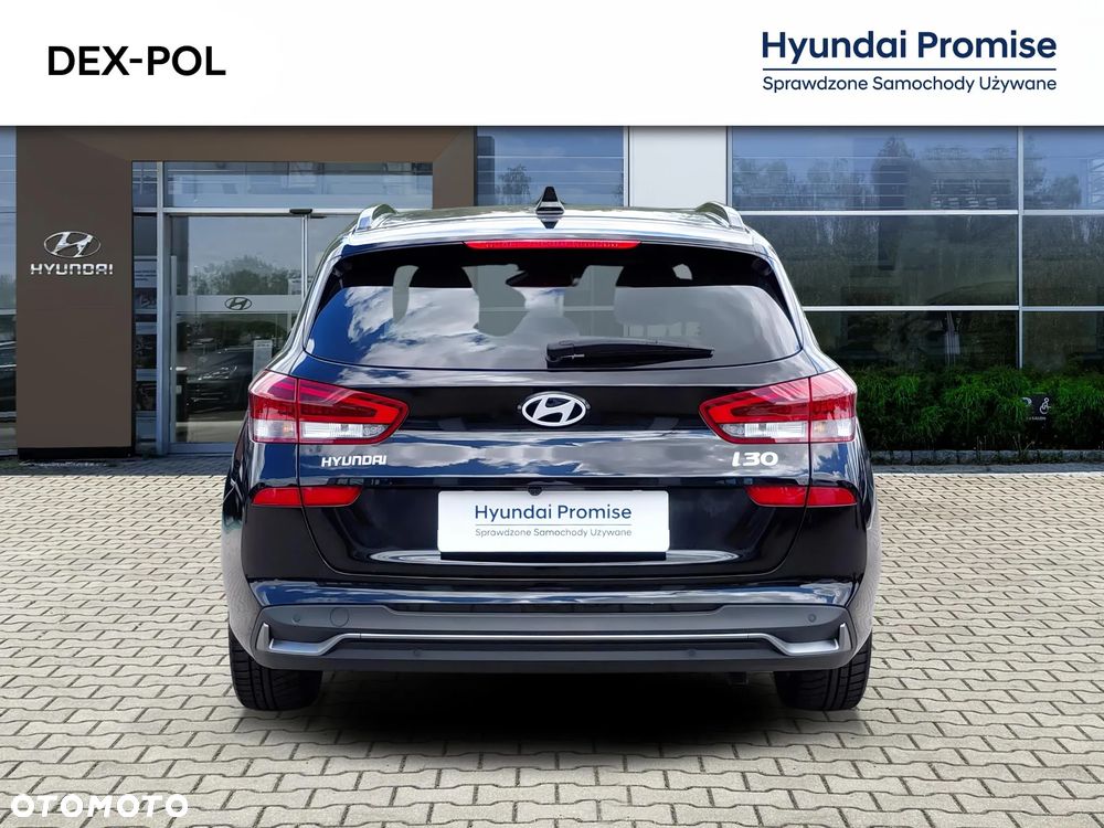 Hyundai i30 1.5 T-GDI 48V Smart - 4
