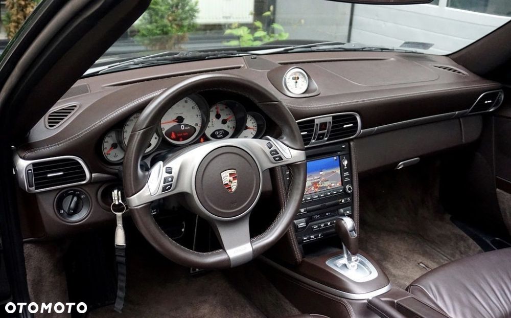 Porsche 911 Carrera 4S PDK - 4