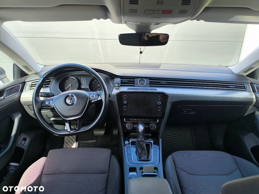 Volkswagen Arteon 2.0 TDI SCR Essence DSG - 12